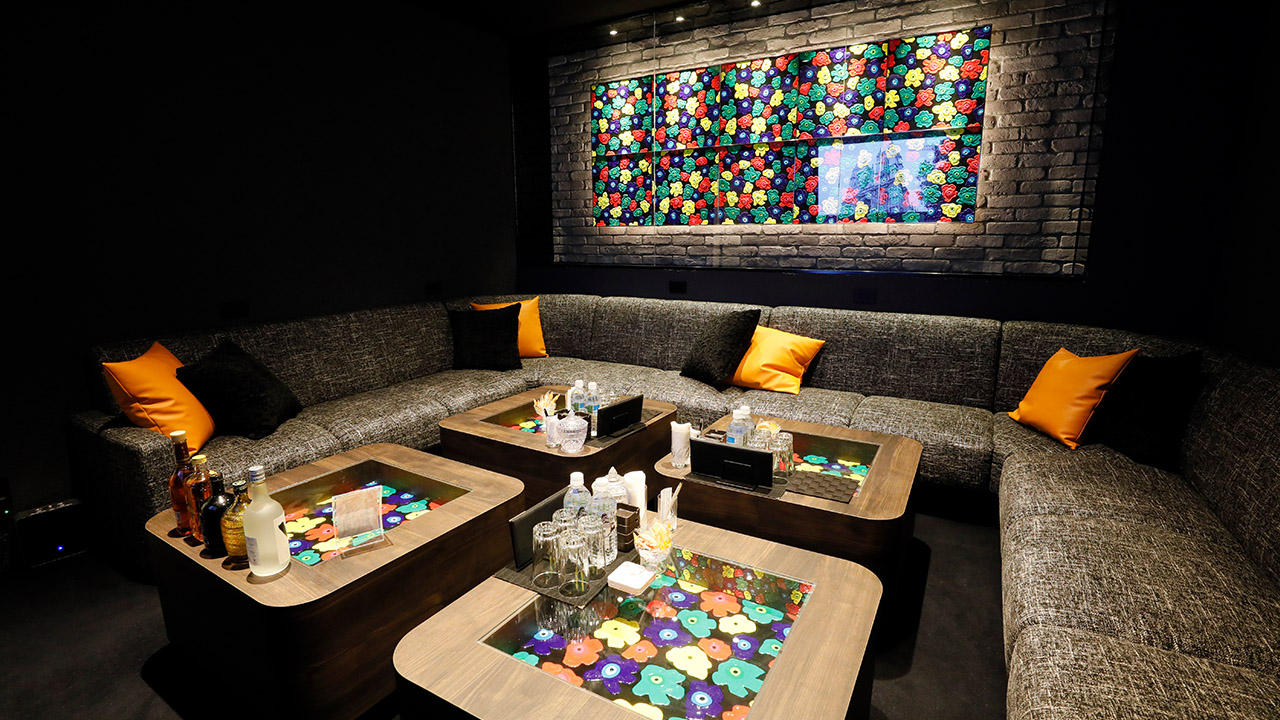 club Roar VIPルームの室内写真 02
